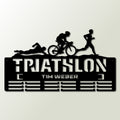 Medaillenhalter Triathlon personalisiert aus Holz – Schwarz
