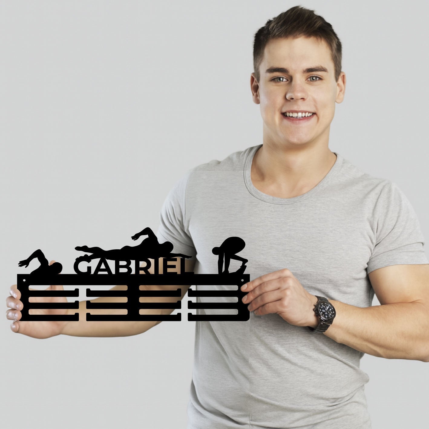 Personalisierter Medaillenhalter Schwimmen mit Namen, „Champion-Zug“