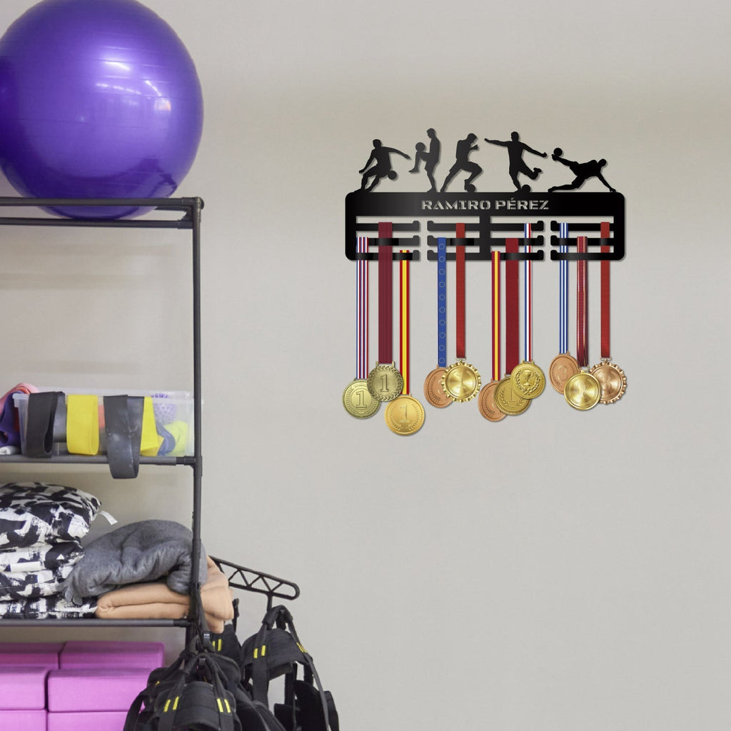 Personalisierter Medaillenhalter Fußball mit Namen