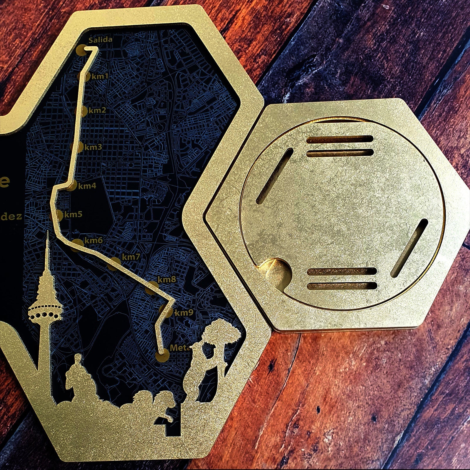 Medaillenhalter Marathon personalisiert aus Holz