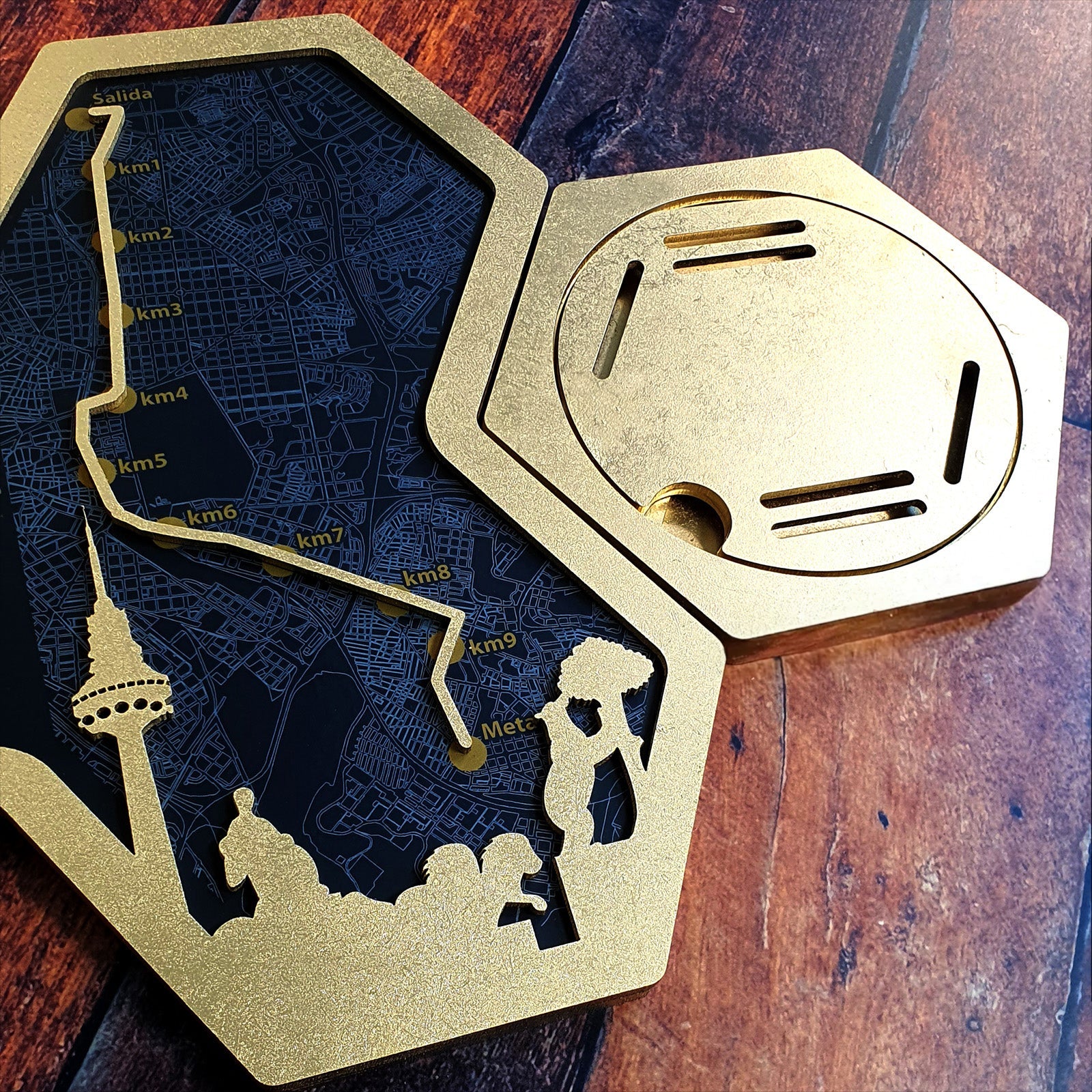 Medaillenhalter Marathon personalisiert aus Holz