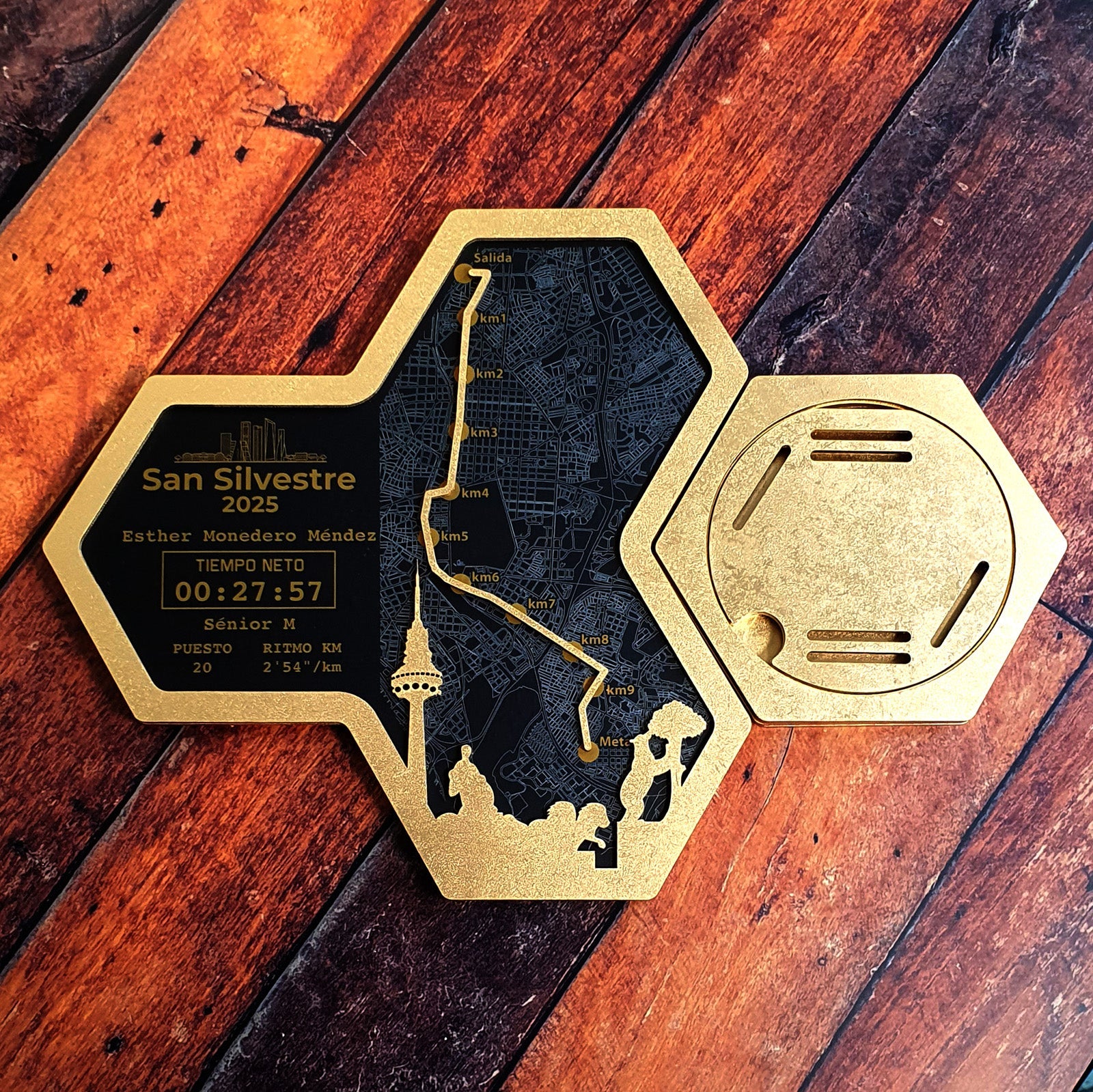 Medaillenhalter Marathon personalisiert aus Holz