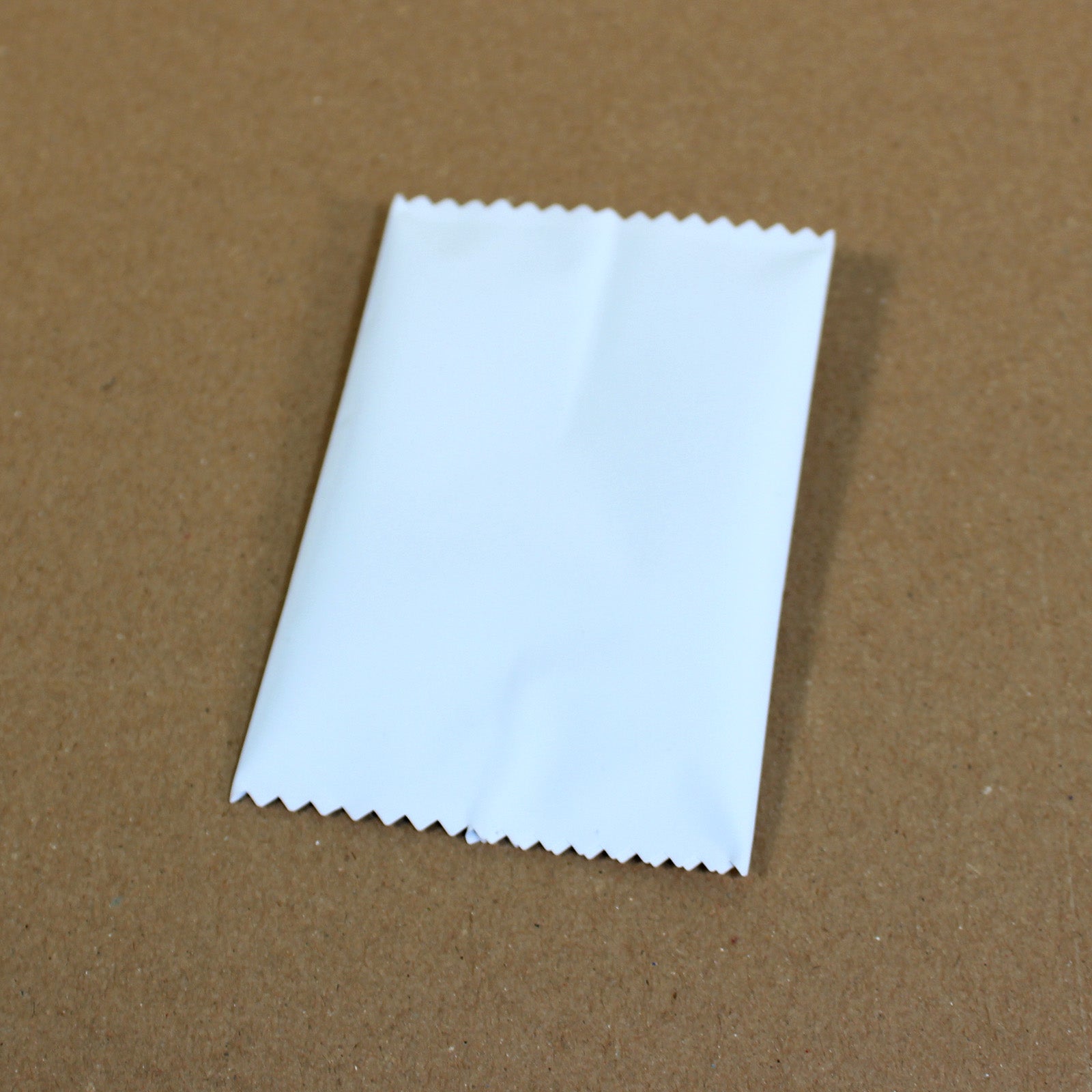 Umschlag für Riesen-Sammelbild im realistischen Umschlag-Look, innen silberfarben