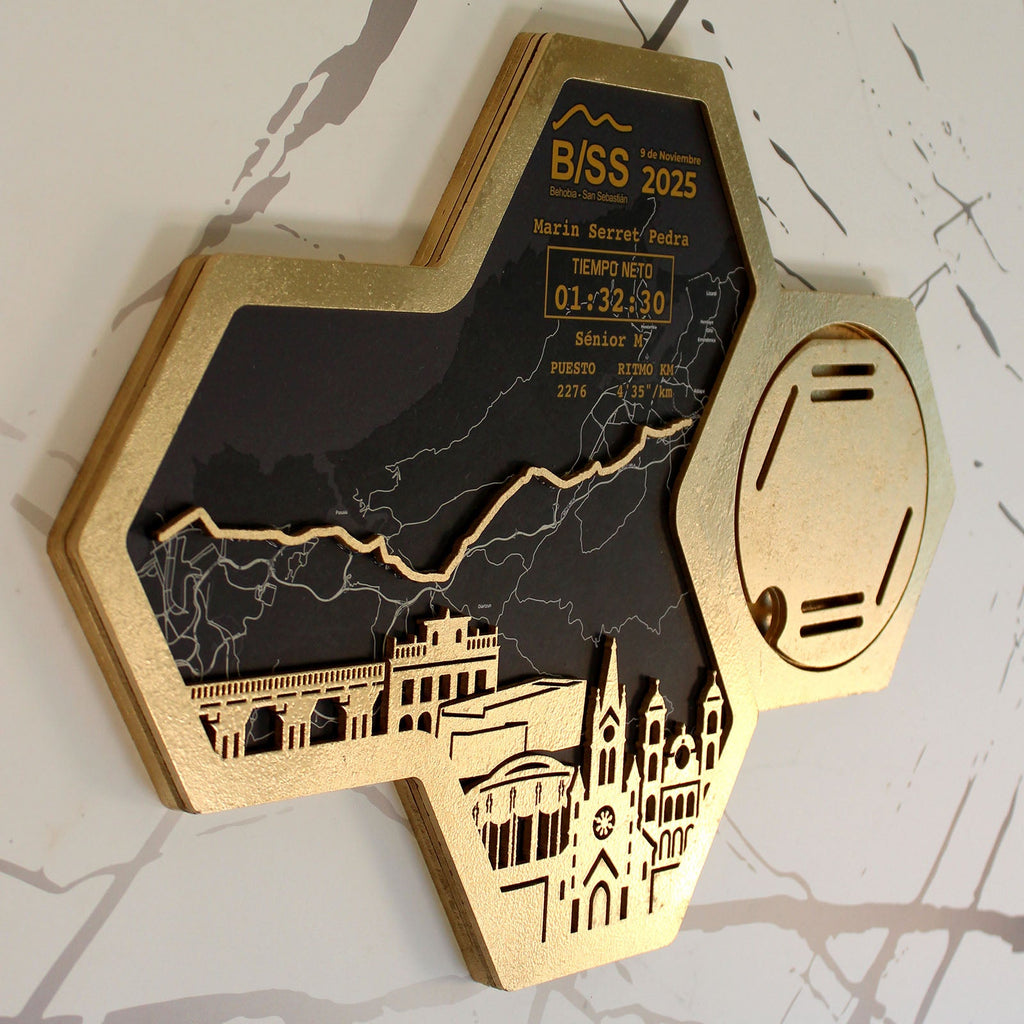 Medaillenhalter Marathon personalisiert aus Holz