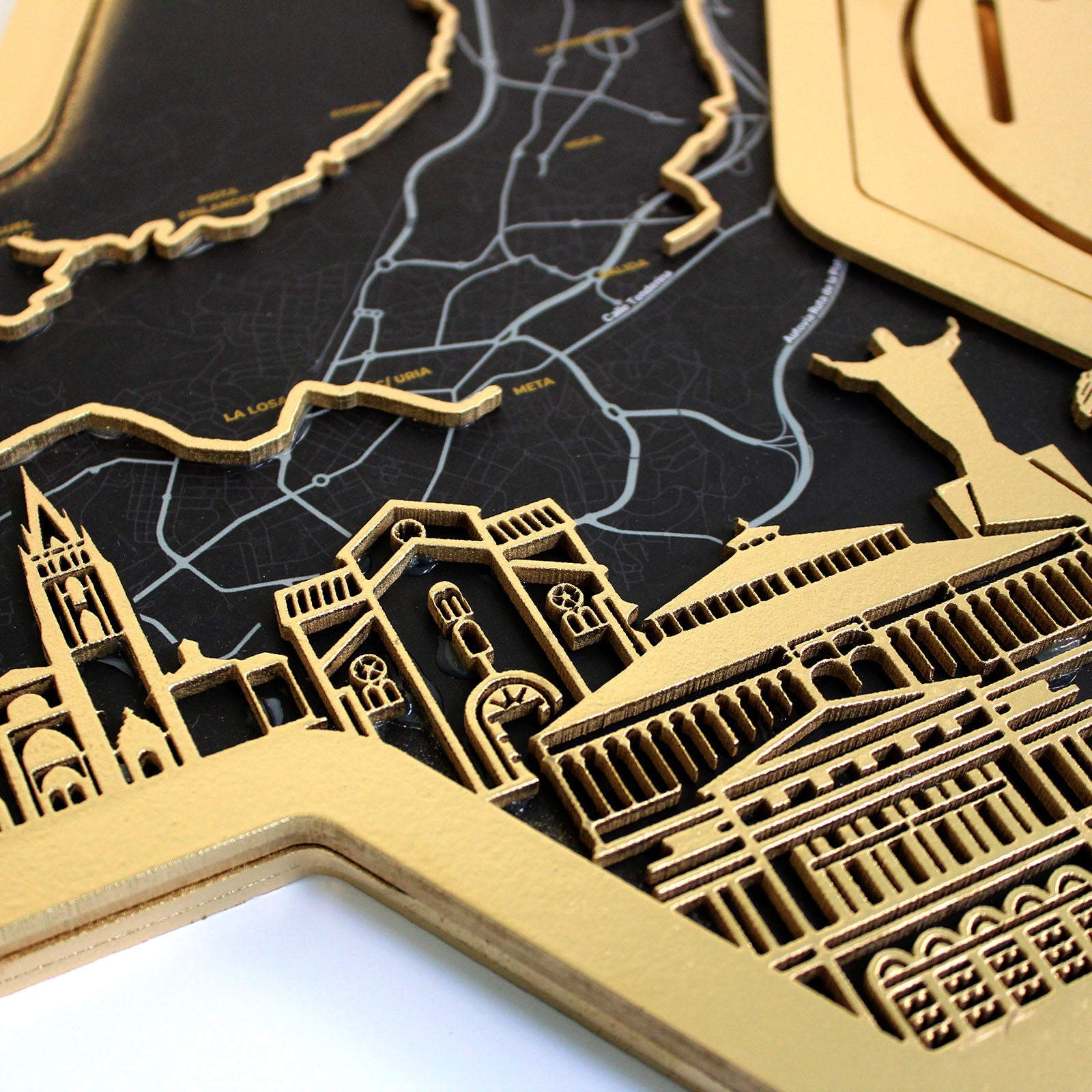 Medaillenhalter Halbmarathon personalisiert aus Holz