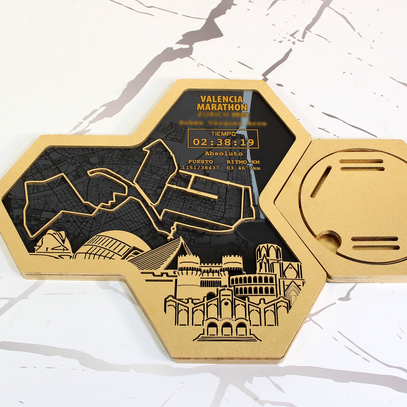 Medaillenhalter Marathon personalisiert aus Holz