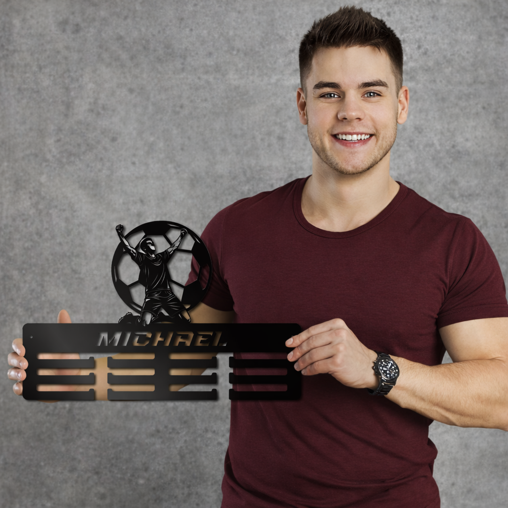 Personalisierter Medaillenhalter Fußball mit Namen