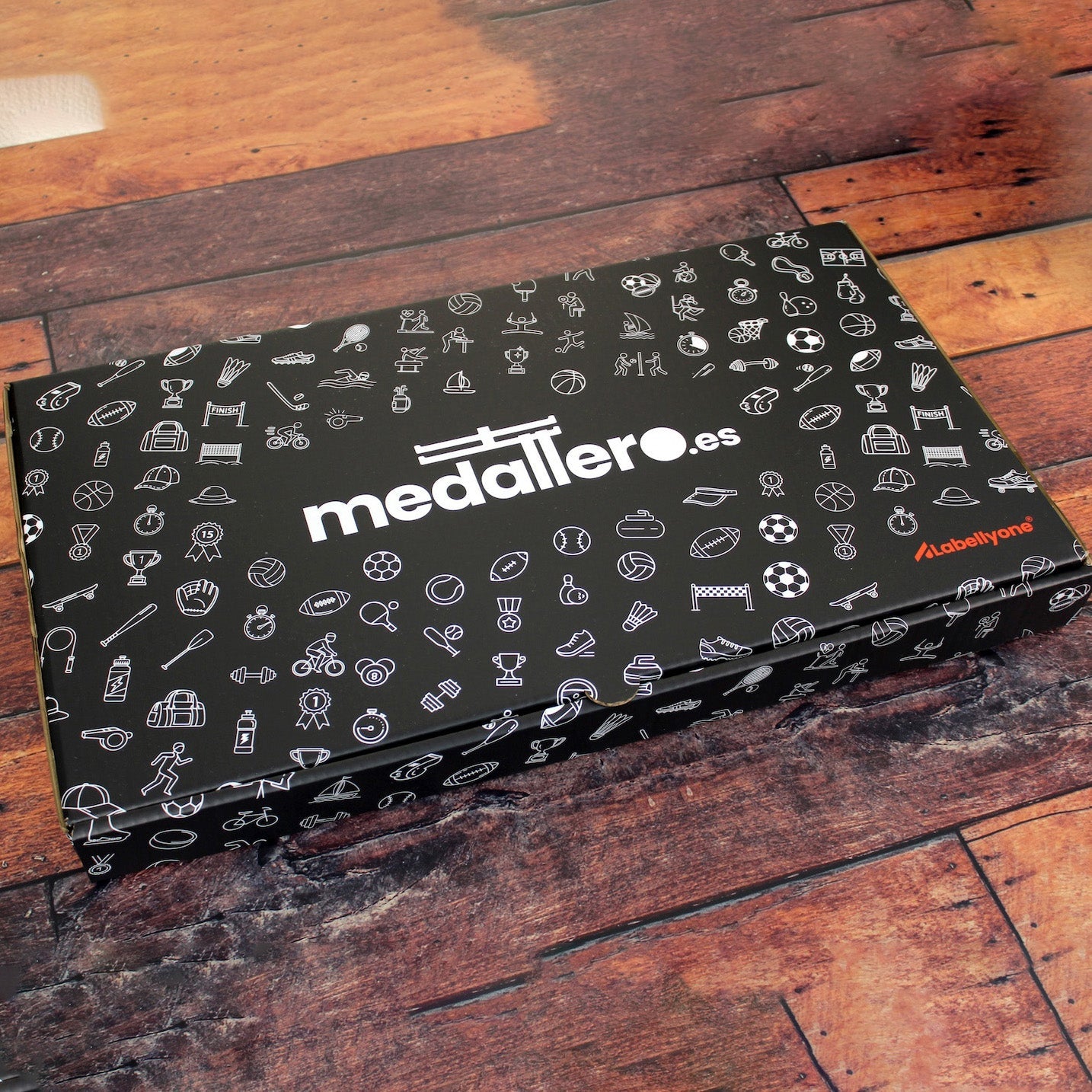 Personalisierter Medaillenhalter Fußball mit Namen