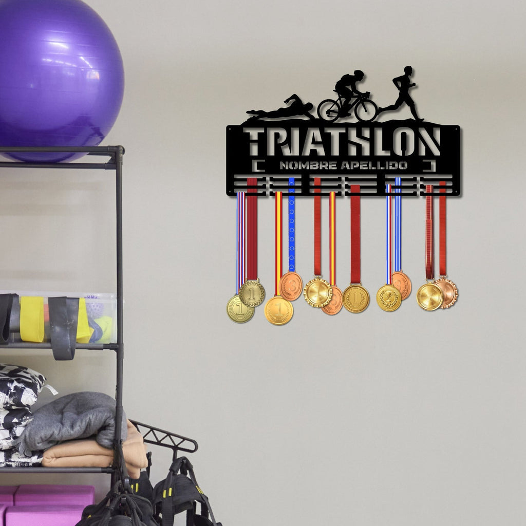 Personalisierter Medaillonhalter Triathlon mit Namen